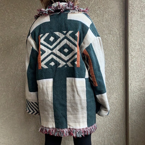 Thick Country Cardigan with Fringe - Picture 2 of 4